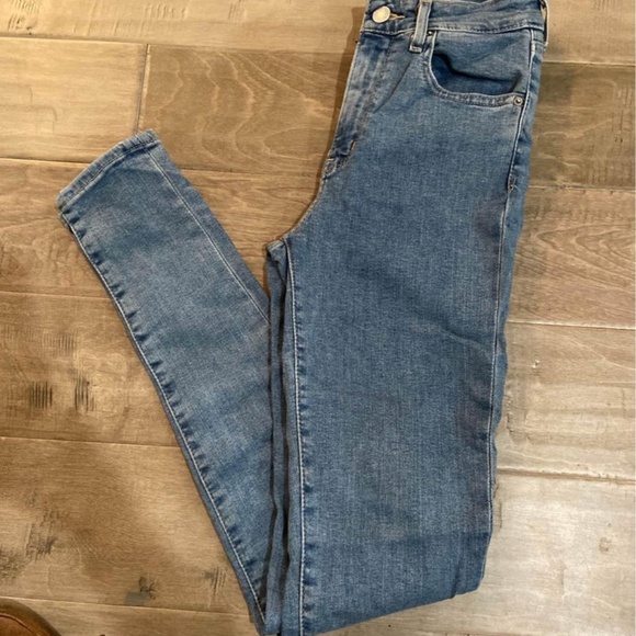 Levi’s Jeans - Picture 3 of 3